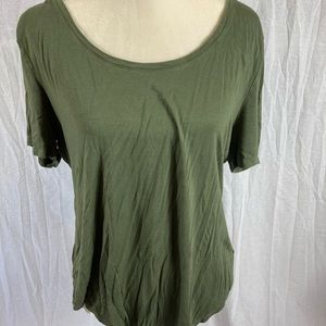 Army green high low tee